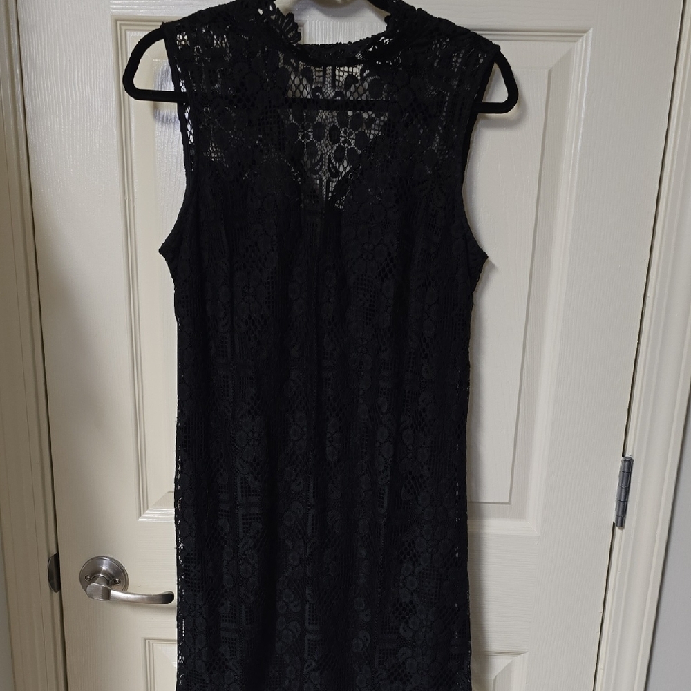 Studio Black Garment